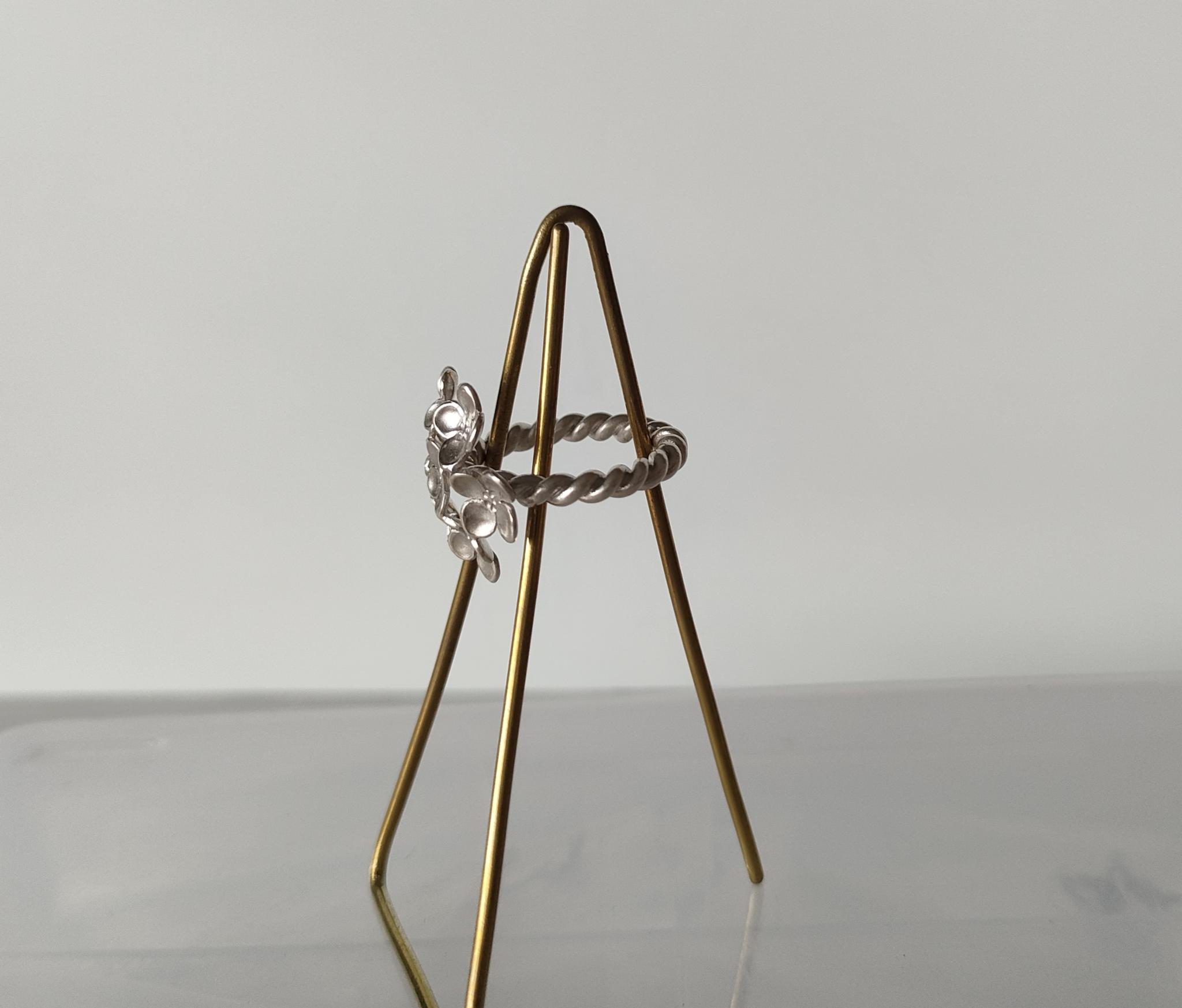 ７粒お花リング | 3枚目