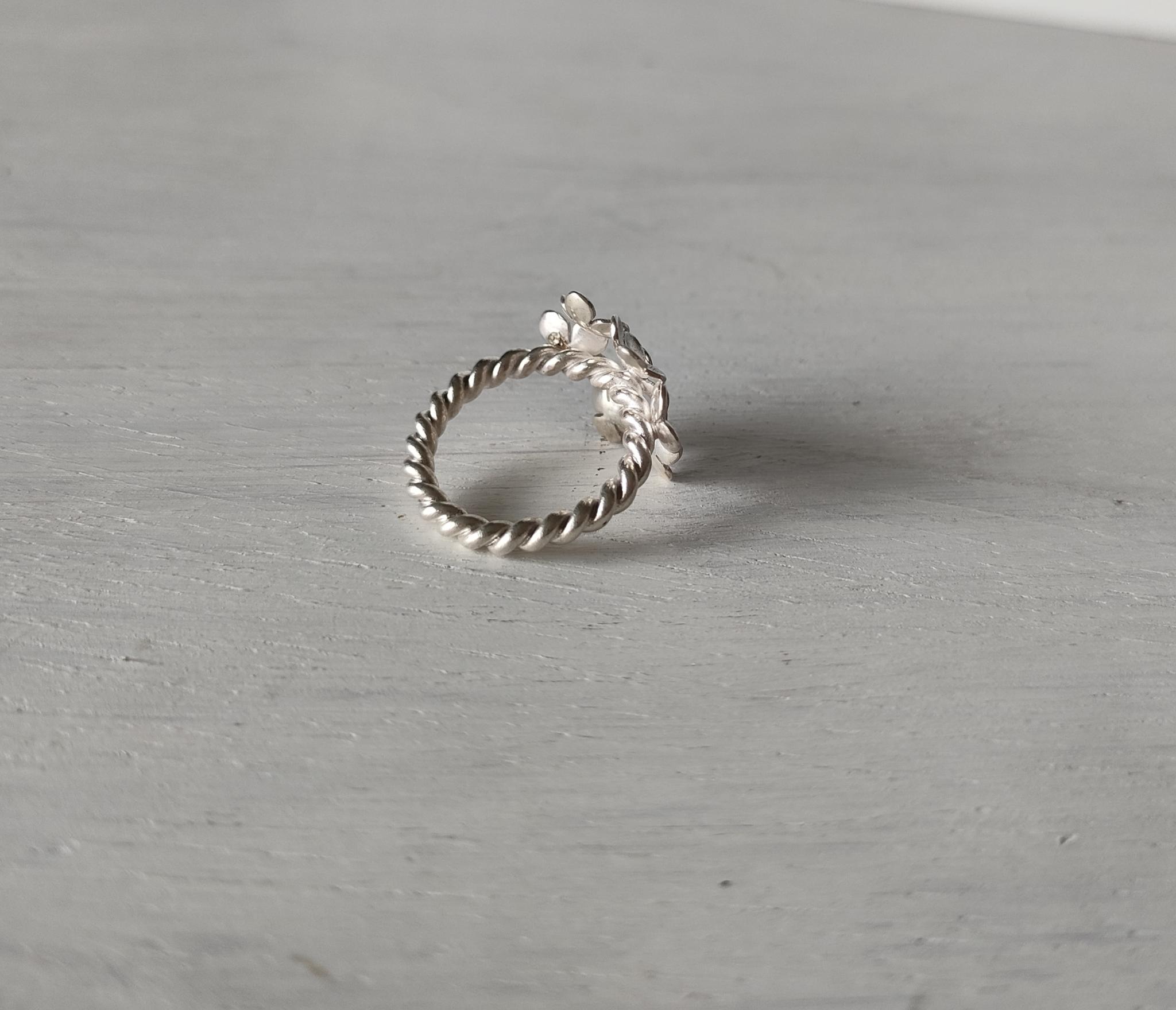 ７粒お花リング | 5枚目