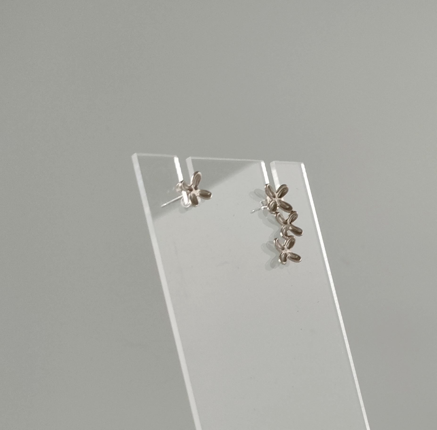 金木犀ピアス 3粒と1粒  no,2 | 7枚目